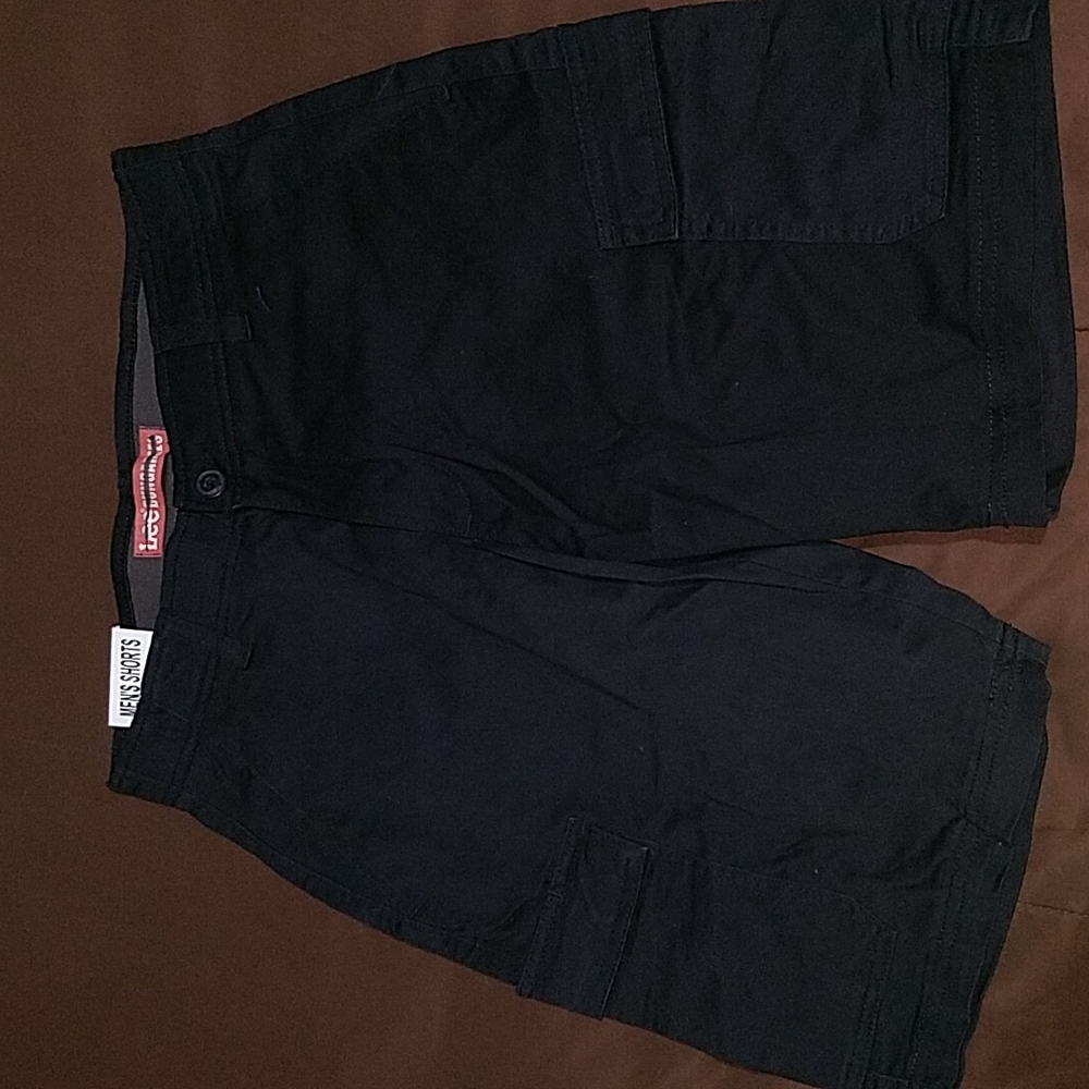 Lee's shorts